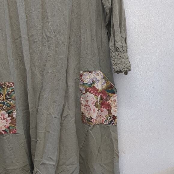 Misslook high low long sleeve dress with floral pockets lagenlook size medium - Picture 3 of 7